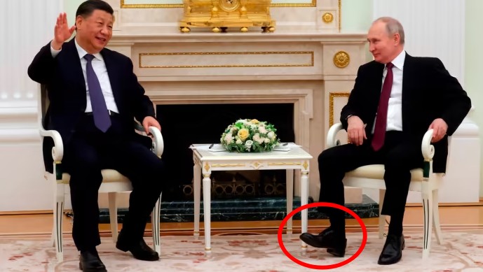 푸틴 건강이상설 재점화 &amp;quot;최근 심장마비를 겪었다&amp;quot;