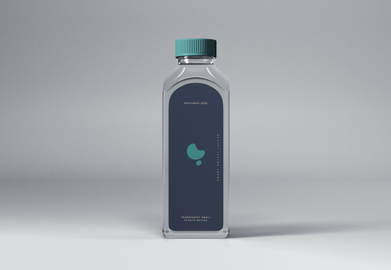 Transparent Small Plastic Bottle Mockup(투명 소형 플라스틱 병 목업)