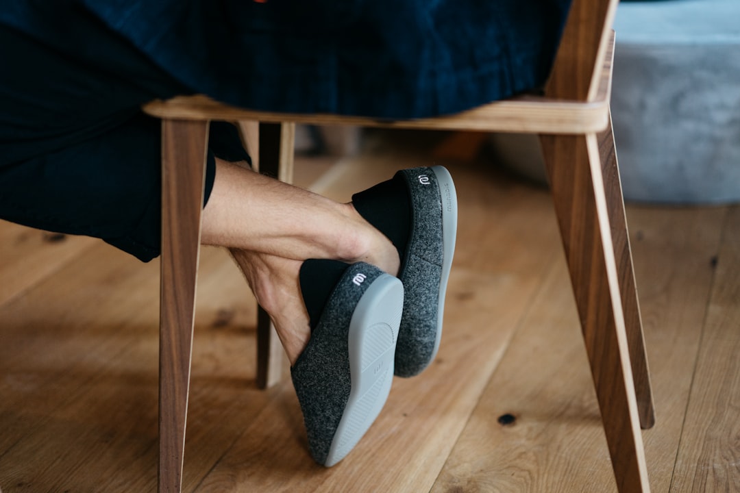 '슬리퍼' (slippers)