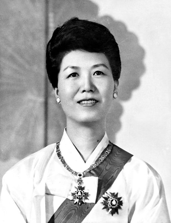 육영수 여사는 누가 쐈나?|문세광·경호원 오발설·사라진 총알 2발 의혹·암살자들 실화