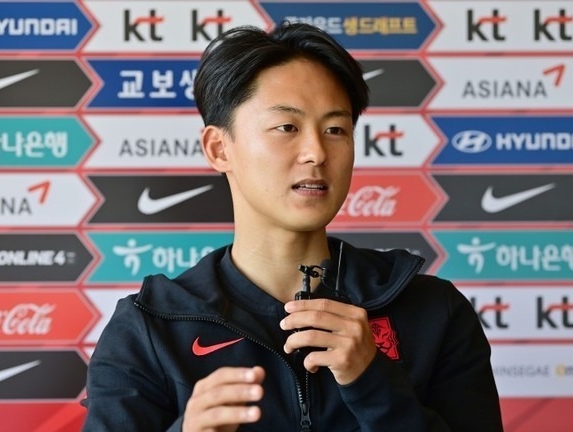 이승우선수-국가대표팀-발탁-관련하여-인터뷰하는-모습