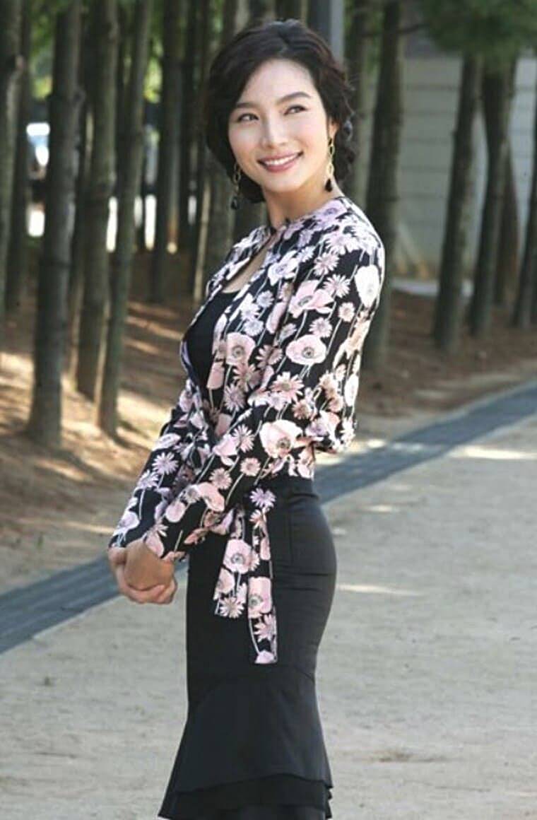 배우-이민영
