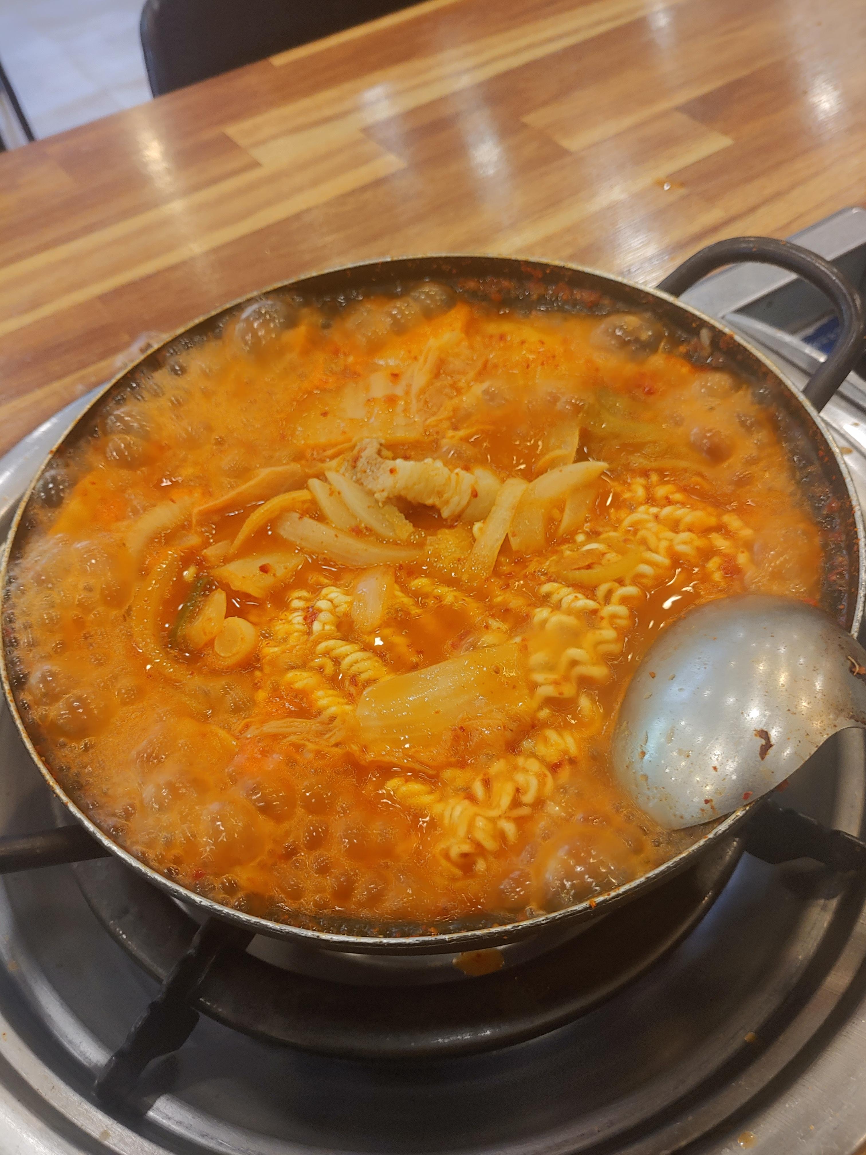 부평시장역맛집 월수금 김치찌개