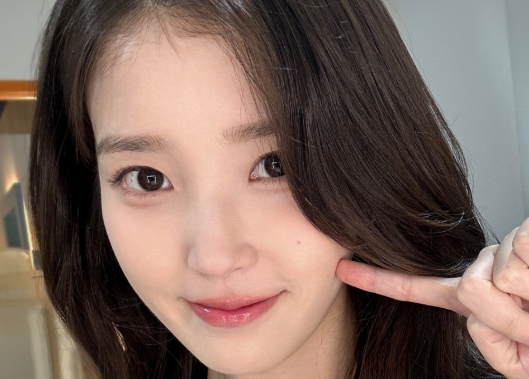 아이유와 뷔