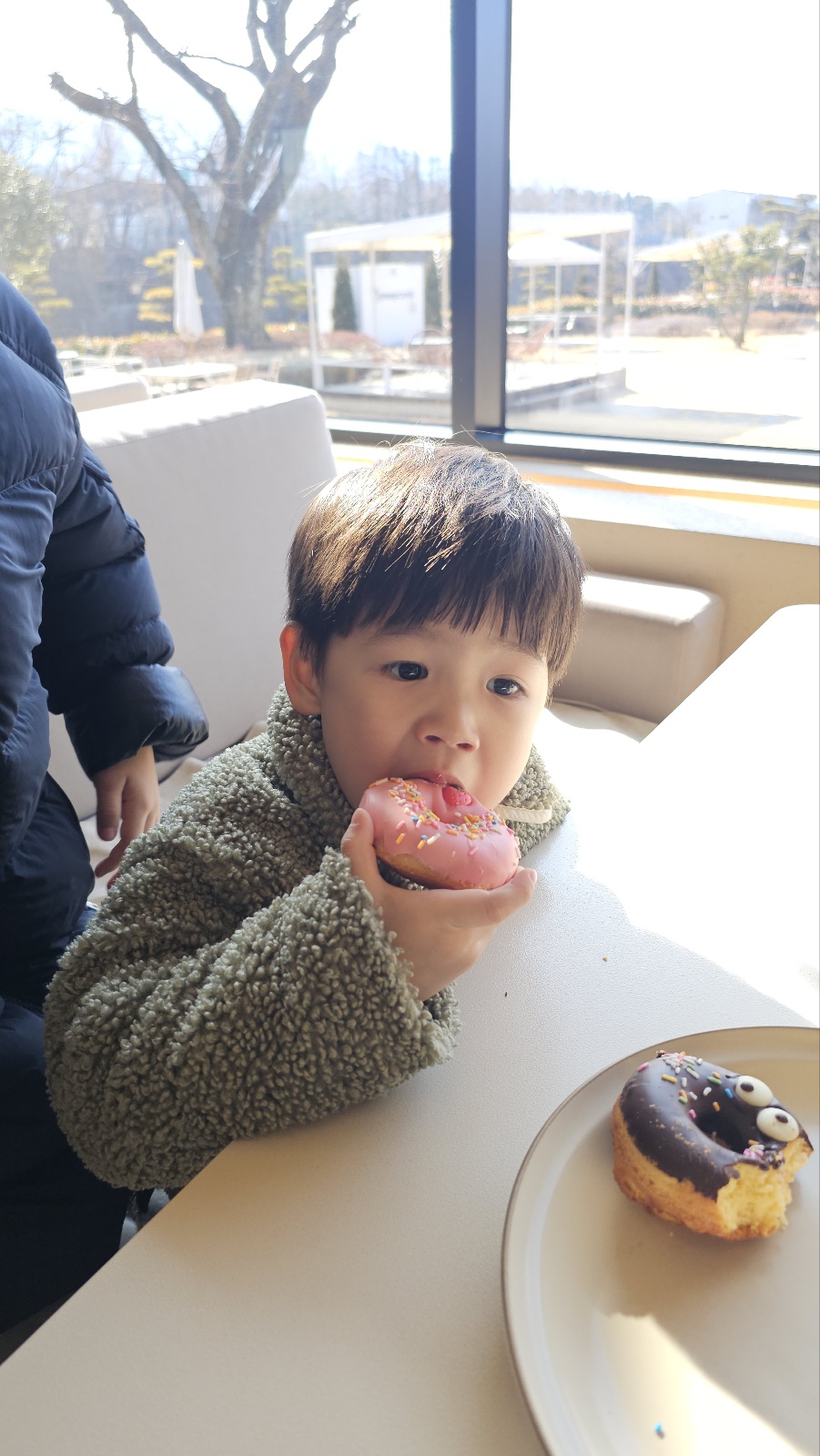 양산 하북면 대형 카페 [트리폰즈] 방문 후기