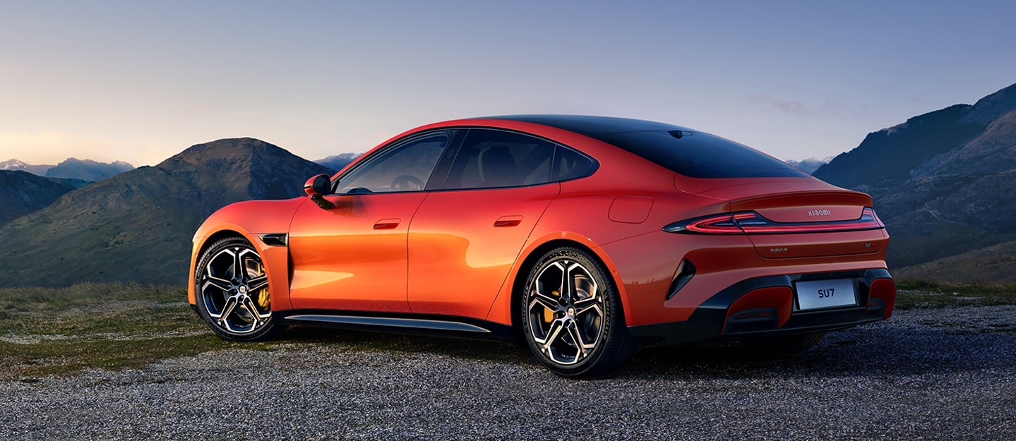 샤오미 SU7 - 디자인