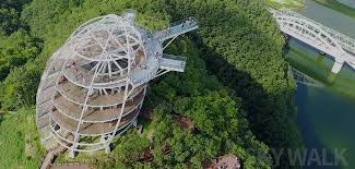 만천하스카이워크: 짜릿한 단양 하늘 산책 (출처:단양관광공사)