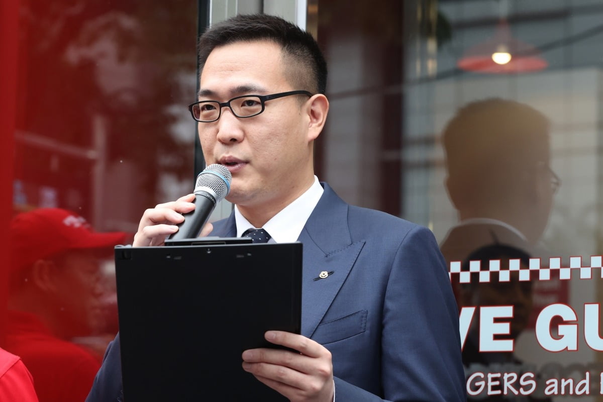 김승연 한화그룹 회장의 3남 김동선 한화갤러리아·한화호텔앤드리조트 부사장.