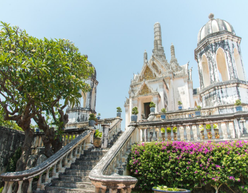 라마 4세 여름별궁 외부