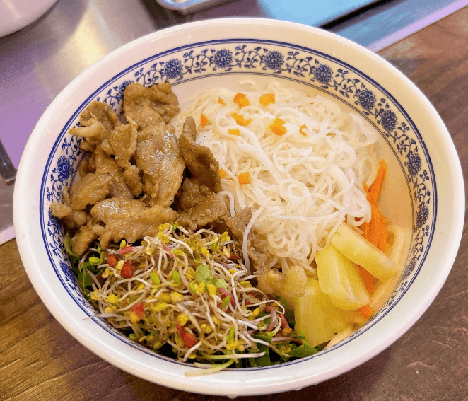 생방송오늘저녁 무한리필 월남쌈 쌀국수 반미 문래동