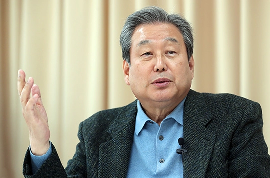 김무성 국회의원 프로필 나이 고향 재산