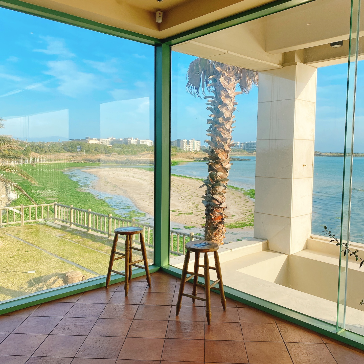 제주 성산 섭지코지 아쿠아플라넷 서귀피안 베이커리 카페