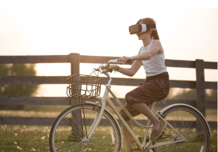 기술이 바꾼 패션: AI, 3D 샘플링, 가상 피팅의 현장