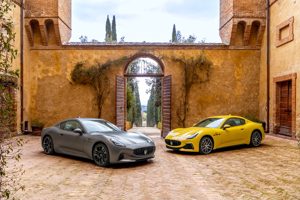 마세라티 고성능 GT 그란투리스모 이미지