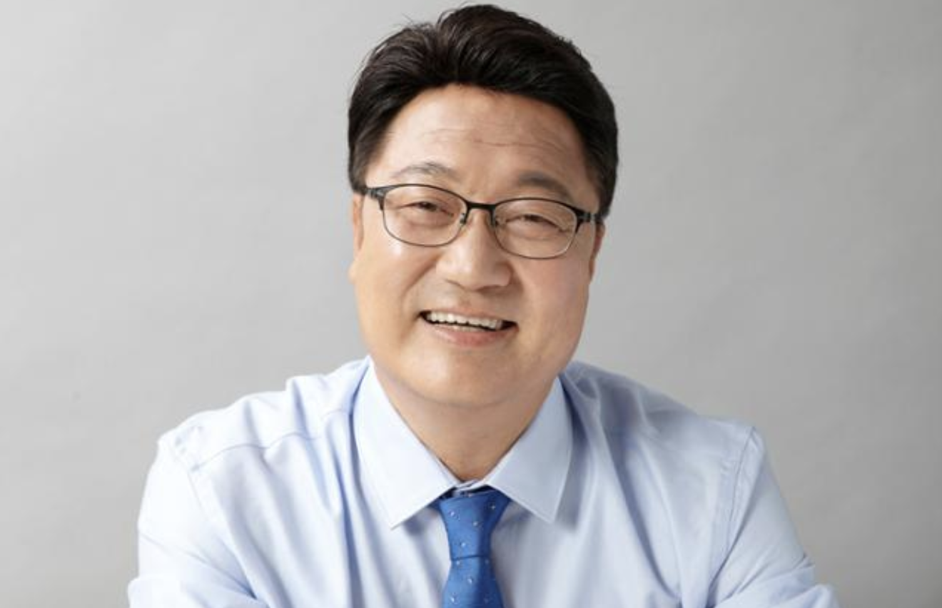 엄태준 프로필
