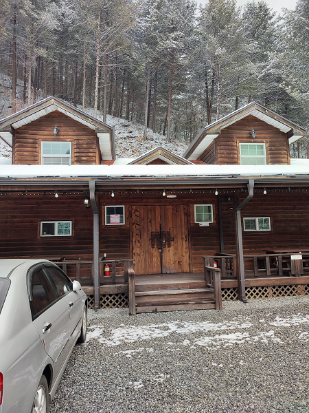 산울림캠핑펜션