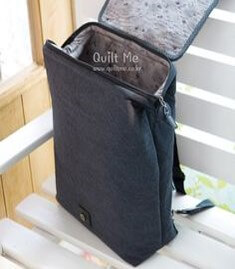 열린채-버려진-가방