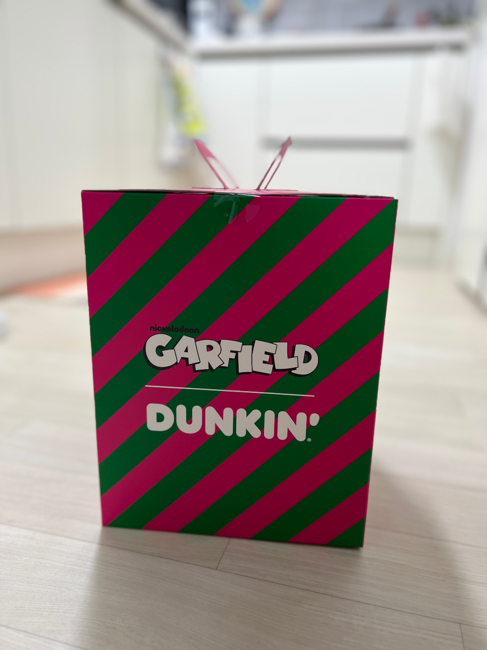 던킨 가필드 테이블 램프