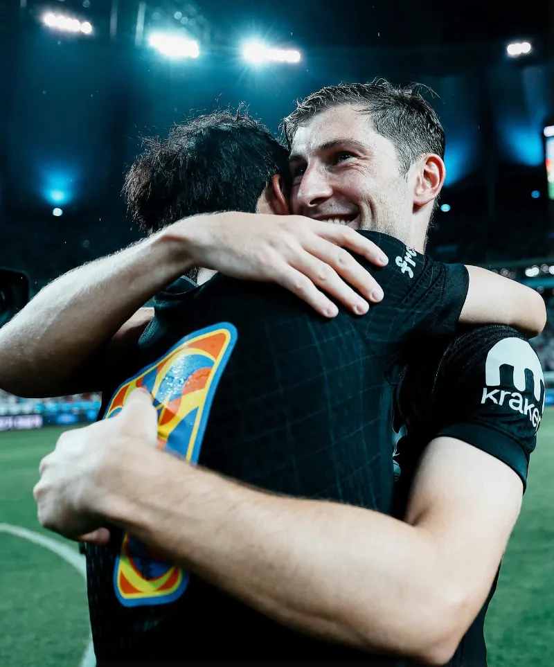 손흥민, 손흥민 고별전, 토트넘, 손흥민 토트넘, 손흥민 이적, 손흥민 눈물, EPL 득점왕, 손흥민 마지막 경기, 손흥민 레전드, 서울월드컵경기장, 손흥민 교체, 손흥민 카드오브아너, 손흥민 토트넘 기록, 손흥민 업적