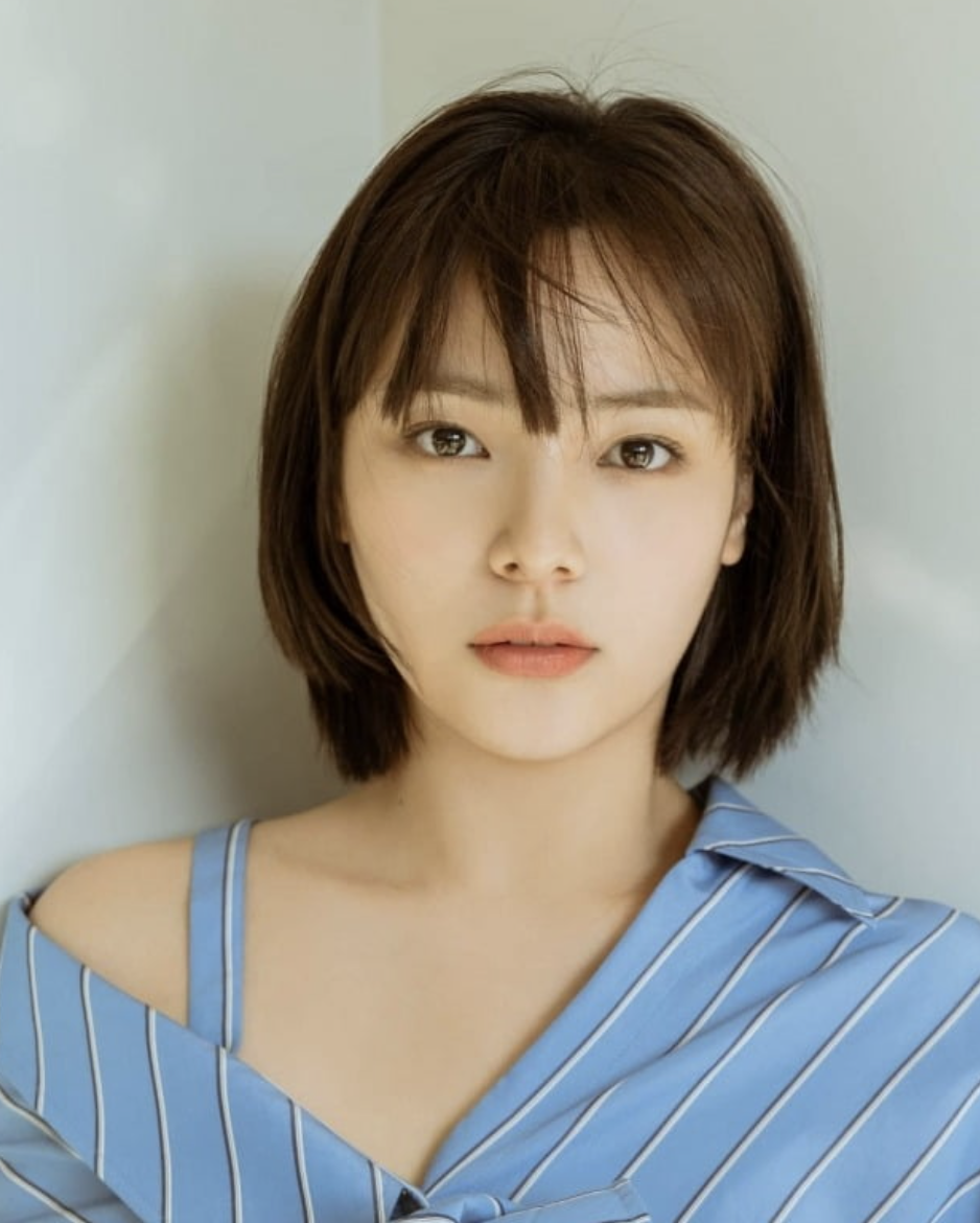 송유정 화보