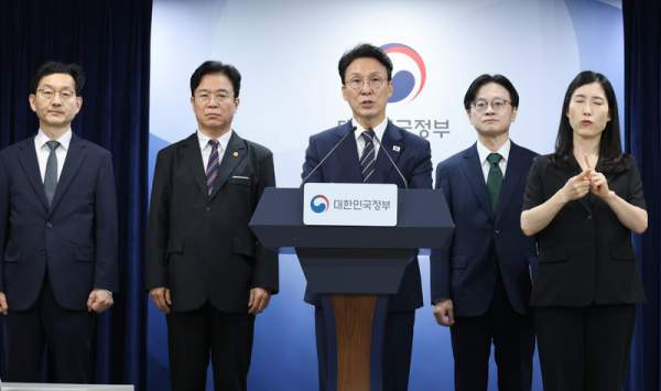 정부 긴급조정권: 삼성전자 총파업 초읽기 진공 상태, 21년 만의 '긴급조정권' 최후통첩 배경과 노사 성과급 쟁점 및 경제적 파장 총정리