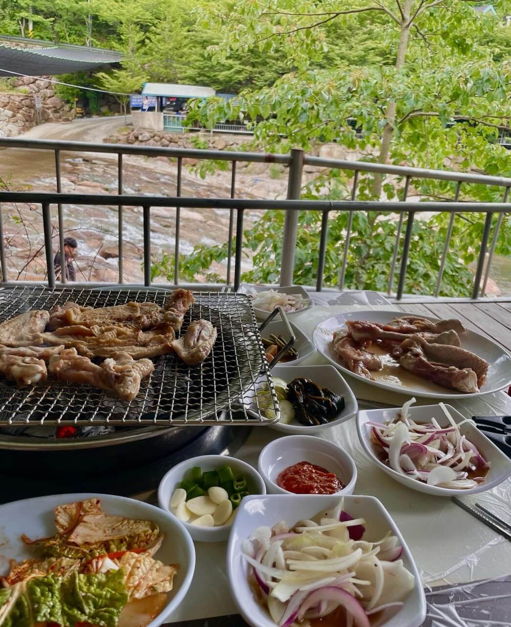 6시 내고향 전남 광양 닭구이 맛집 옥룡계곡의 캐빈하우스와 광양 복수박, 와인동굴, 농부네 텃밭 도서관 정보