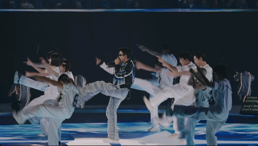 임영웅-무대인사