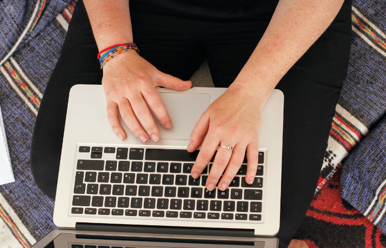 온라인 구매 대행 관련 사진