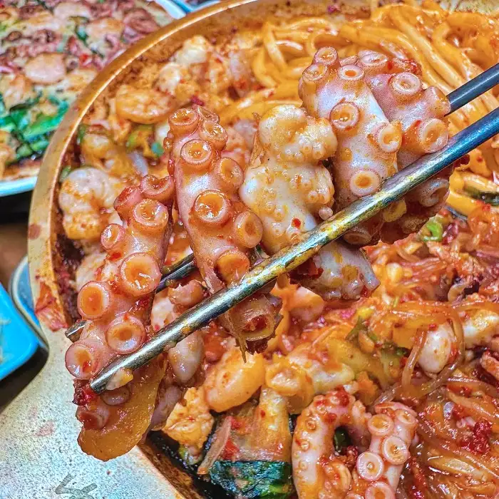 생생 정보마당 경주 보문단지 20년 전통 낙곱새 맛집