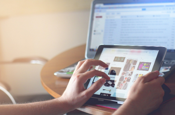 스마트폰이나 컴퓨터에서 벗어나 눈과 마음을 쉬게 하는 디지털 디톡스