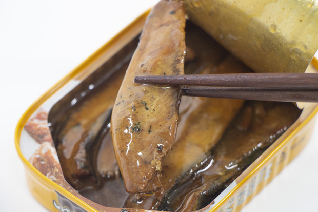 당뇨병에-좋은-음식중-정어리는-오메가3-뿐만-아니라-칼슘과-비타민D의-공급원으로-당뇨병뿐만-아니라-뼈건강에도-매우-좋은-음식이다