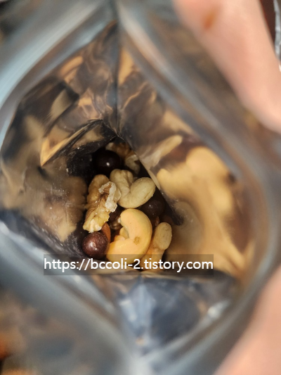 닥터넛츠 프로틴 플러스 솔직 후기: 단백질과 견과류를 한 번에!