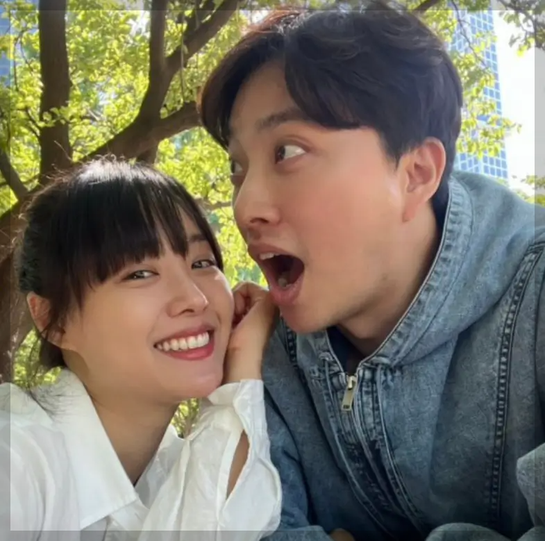 송지은 박위