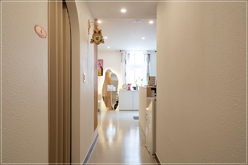 남포동 마사지 복도