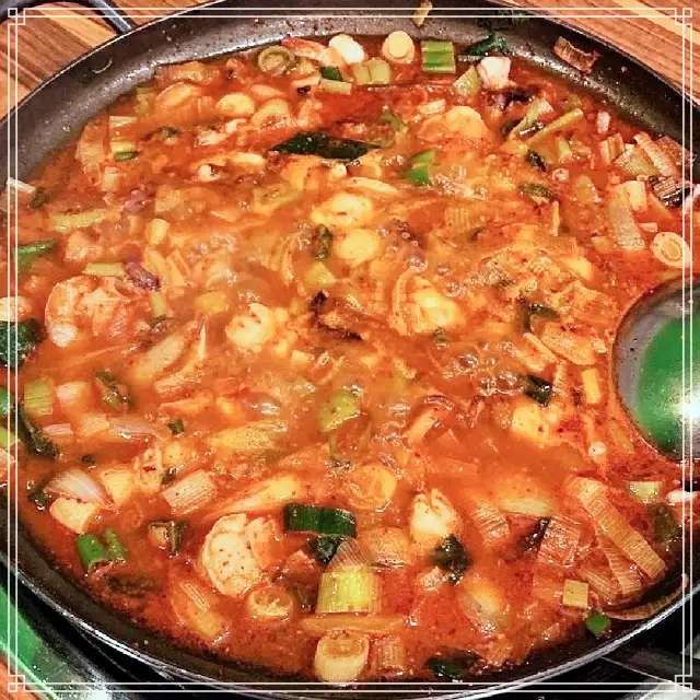 사당 이수 맛집 진한 국물 맛이 일품, 대창 닭볶음탕