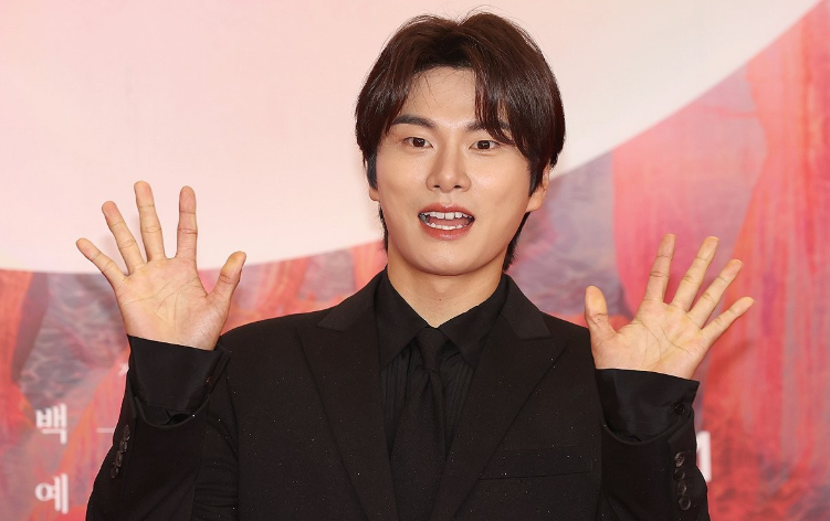 배우 이이경의 카카오톡 논란