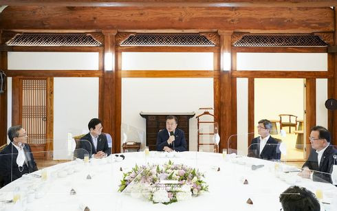 이 대통령 문재인 오찬: 청와대 상춘재 회동 메뉴 의미와 정치적 파장 총정리