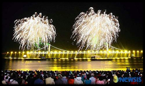 부산 불꽃축제: 해외 초대형 불꽃쇼 일정과 좌석 안내