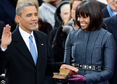 오바마대통령 성경에 손을 얹고 선서