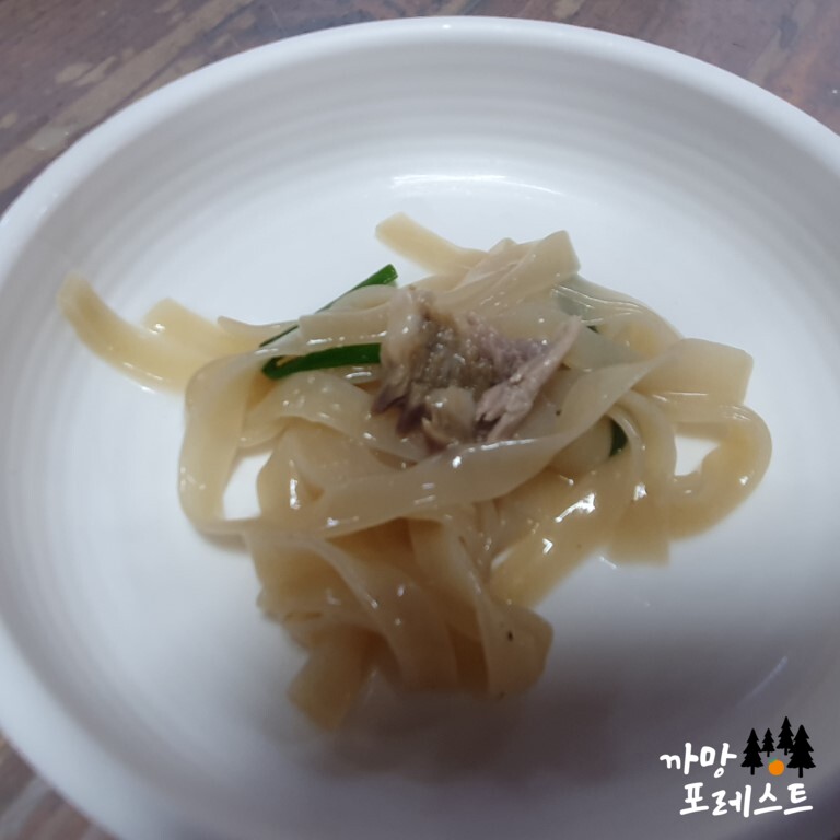 제주 성읍 칠십리 꿩 감자국수