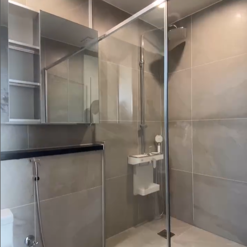 샤워가 가능한 화장실
