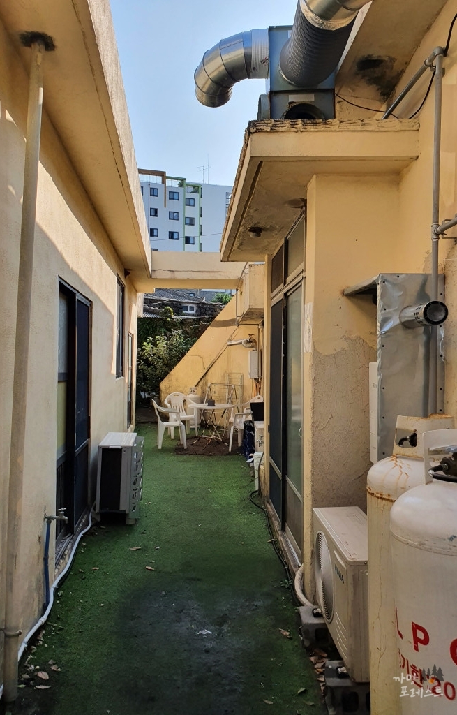 제주 애월 낯가림 게스트하우스 골목