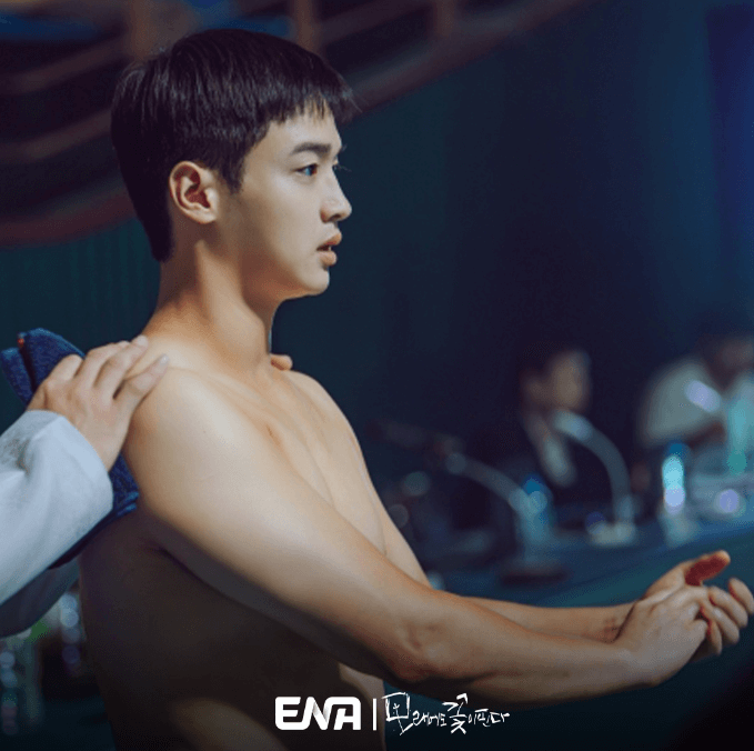 모래에도 꽃이 핀다 김백두