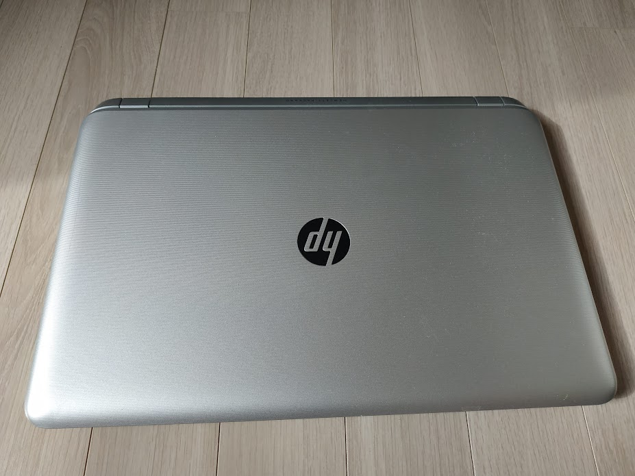 HP 파빌리온 17 노트북 분해 1
