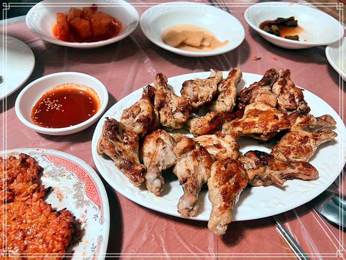 경북 청송 신천 맛집 닭살 부부 끓이는, 약수 보양식 닭불백숙