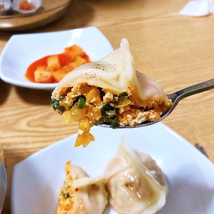 식객 허영만 백반기행 광희 편 만두국 순두부 빈대떡 황해도식 김치만두 만두전골 녹두전 부천 맛집 소개