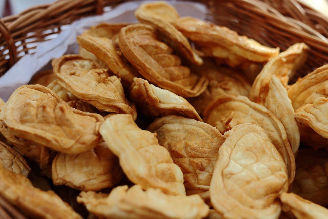 속이 쓰리고 아플 때 먹지 말아야 할 음식 알아보기