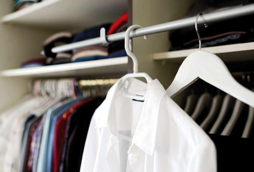 다양한 소재의 옷 관리 및 보관