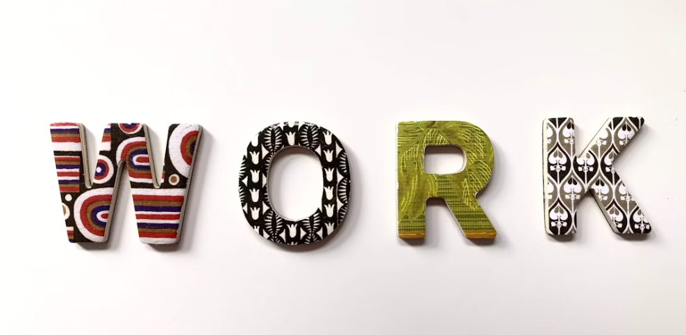 직장인 퇴근 후 자기계발 루틴: 지치지 않는 성장 비결