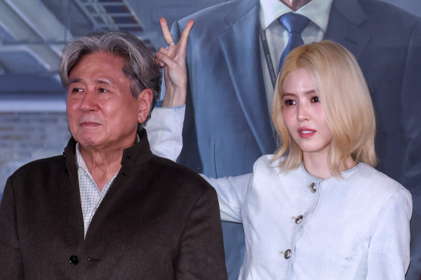 영화 인턴 최민식 나이